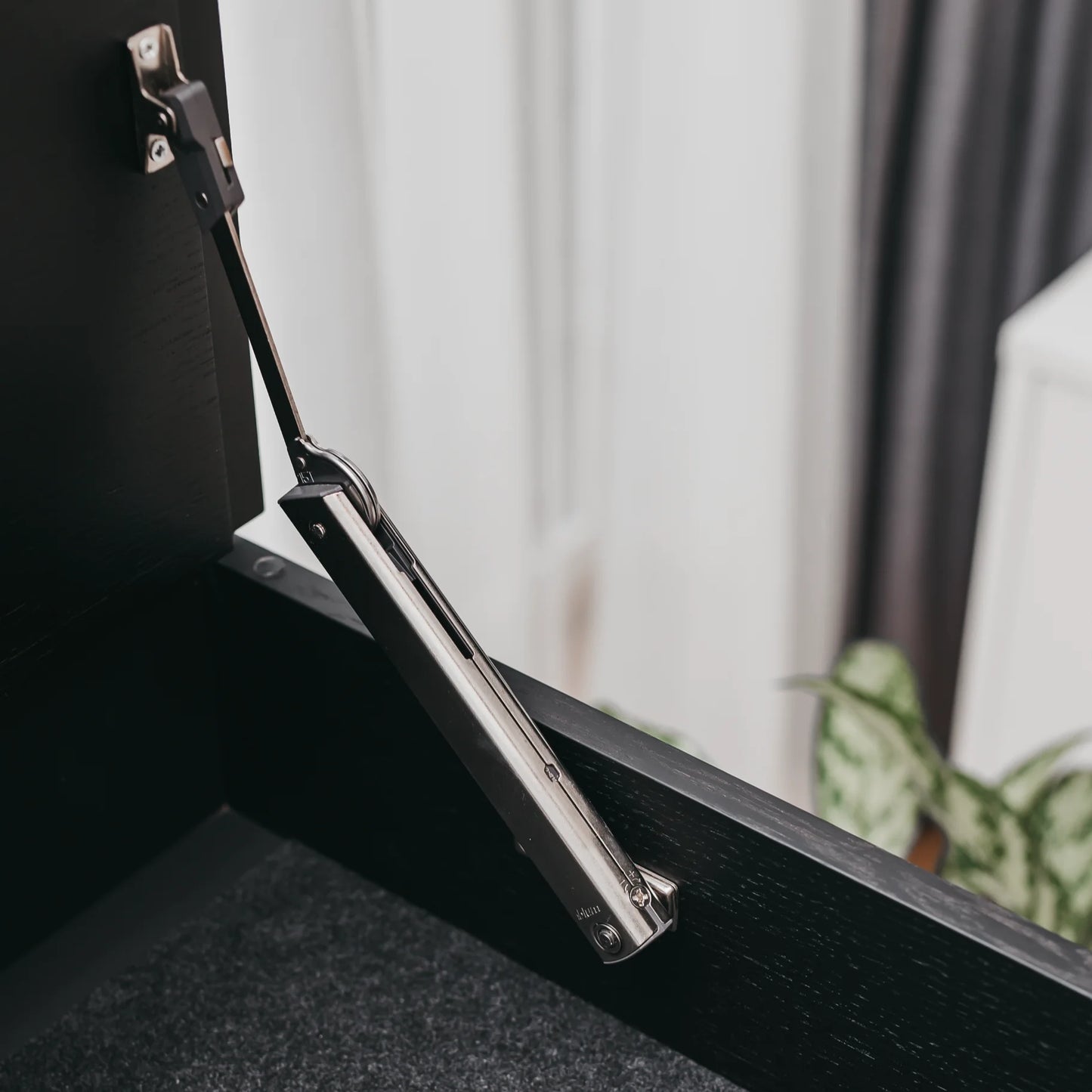Flap Desk